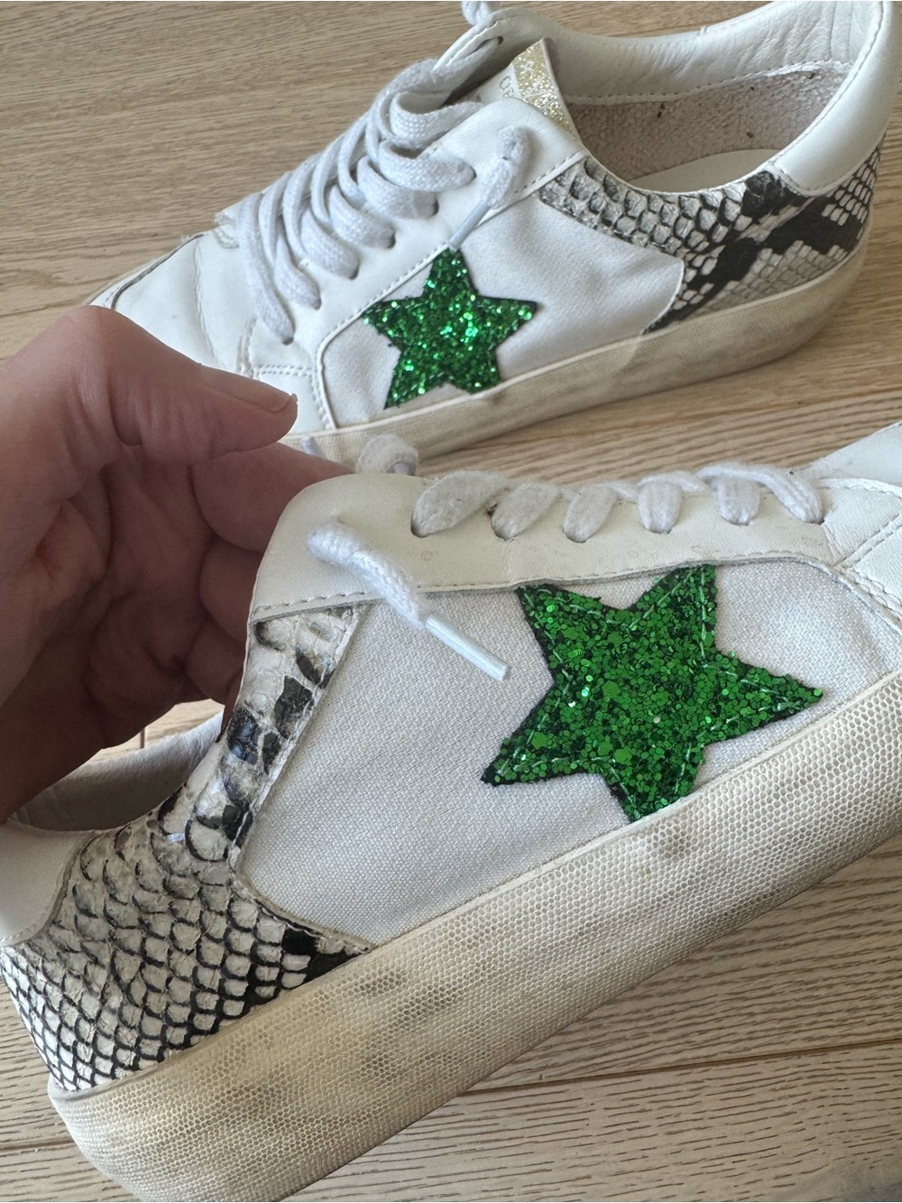 Vintage Havana White Sneakers with Green Glitter Star